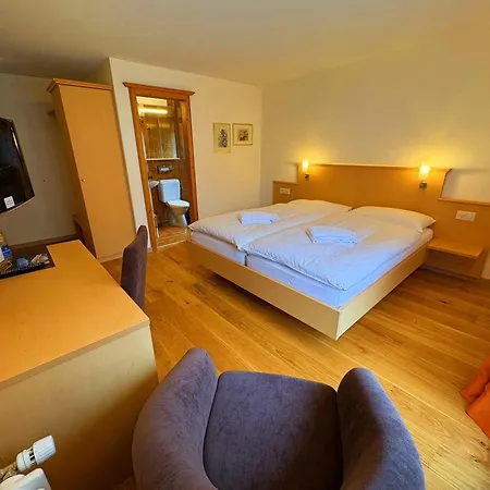 Madrisa Lodge-3