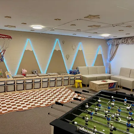 Madrisa Lodge-2